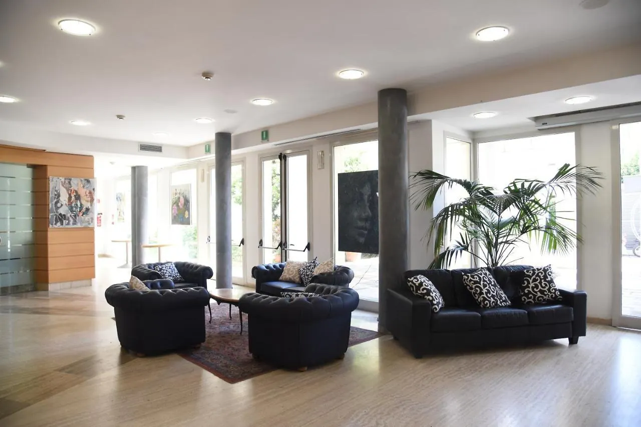 Hotel Duca D'Aosta Mogliano Veneto 4*,