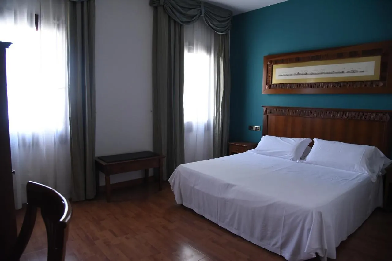 Hotel Duca D'Aosta Mogliano Veneto 4*,  Italy
